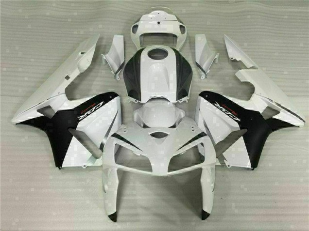 Carénages & Carrosserie Honda CBR 600 RR 2005-2006 - Blanc Bon Marché Carénages & Carrosserie Honda CBR 600 RR 2005-2006 - Blanc Bon Marché