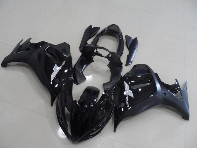 Carénage Suzuki GSXF 650 2008-2013 - Noir Style OEM Bon Marché Carénage Suzuki GSXF 650 2008-2013 - Noir Style OEM Bon Marché